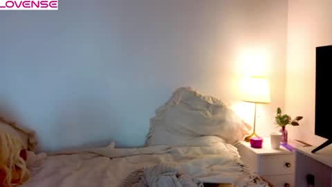 Rose online show from April 2026 11:50:02 AM