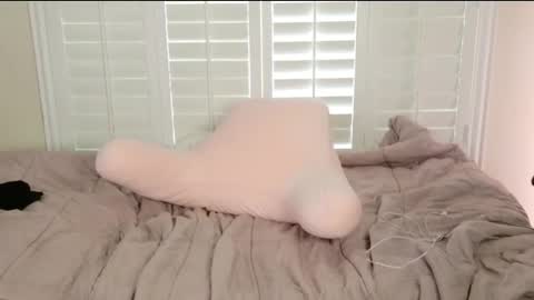 Snapshot of pokiepoki chatting on January 2026 08:12:01 PM jada online show from January 2026 08:12:01 PM