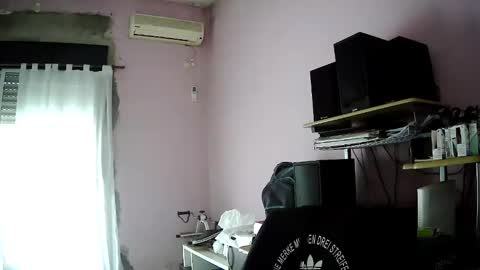 Snapshot of pol22010 chatting on May 2026 05:06:02 PM Polako online show from May 2026 05:06:02 PM