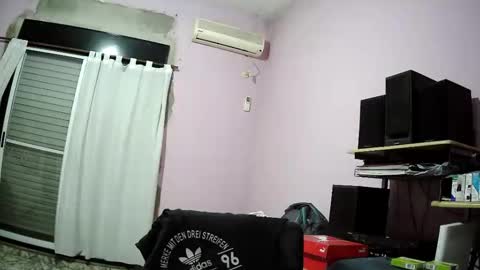 Snapshot of pol22010 chatting on May 2026 12:06:01 AM Polako online show from May 2026 12:06:01 AM