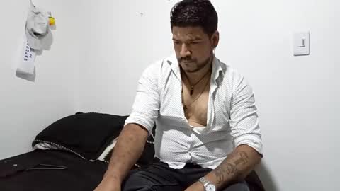 Snapshot of pol_eros chatting on January 2025 07:52:01 PM pol eros online show from January 2025 07:52:01 PM