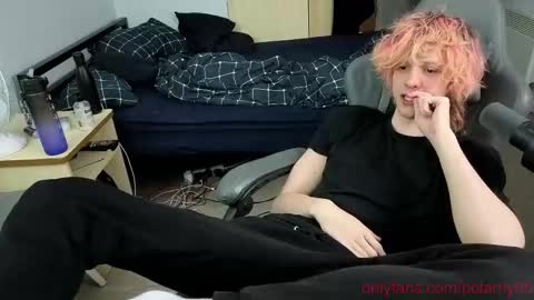 Snapshot of polarny05 chatting on March 2026 08:26:01 PM Polarny online show from March 2026 08:26:01 PM