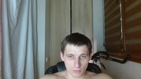 Poliglotjoe2 online show from June 2026 06:09:01 PM