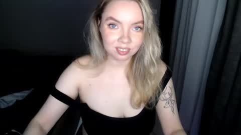 PolinaJones online show from March 2025 04:24:02 PM