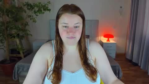 Polina online show from September 2025 10:09:02 AM