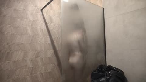 Snapshot of polish2000 chatting on September 2025 01:02:02 PM Polish Boy online show from September 2025 01:02:02 PM