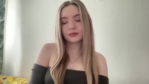 polishangel222 online show from February 2026 09:28:02 AM