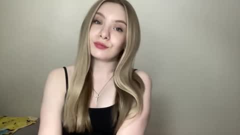 Snapshot of polishangel222 chatting on May 2026 06:58:01 PM polishangel222 online show from May 2026 06:58:01 PM