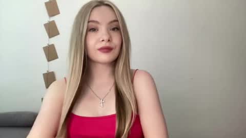 Snapshot of polishangel222 chatting on July 2026 02:12:02 PM polishangel222 online show from July 2026 02:12:02 PM