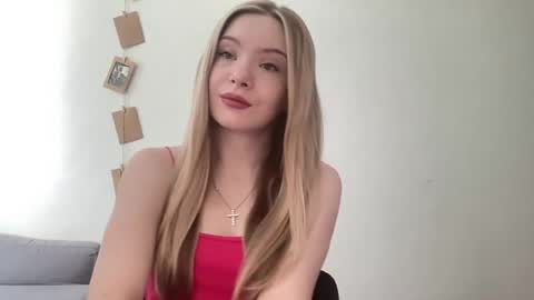 Snapshot of polishangel222 chatting on August 2026 09:19:02 AM polishangel222 online show from August 2026 09:19:02 AM