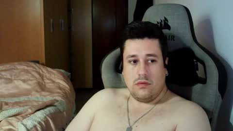 Snapshot of pollito_95 chatting on December 2024 06:49:01 PM Pollito online show from December 2024 06:49:01 PM