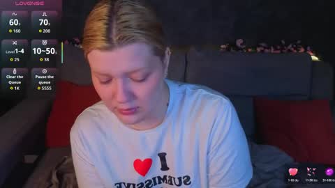 Snapshot of polly__mayer chatting on May 2026 01:56:01 AM Polly online show from May 2026 01:56:01 AM