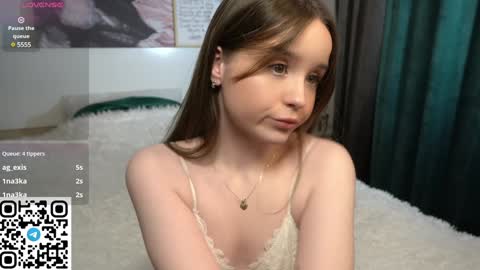 Snapshot of polly_dollie_ chatting on December 2024 09:08:01 PM Renet online show from December 2024 09:08:01 PM