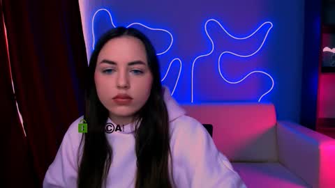 Polly online show from March 2026 11:15:01 AM