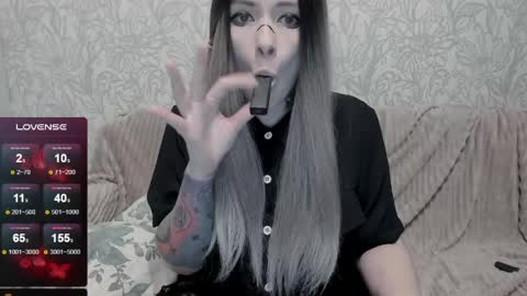 Polly online show from April 2026 09:29:02 PM