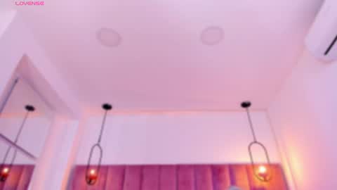 Snapshot of pollybabe_ chatting on June 2026 10:39:02 AM POLLY online show from June 2026 10:39:02 AM