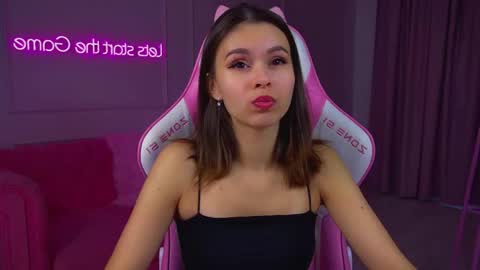 Polly online show from March 2026 07:57:02 AM