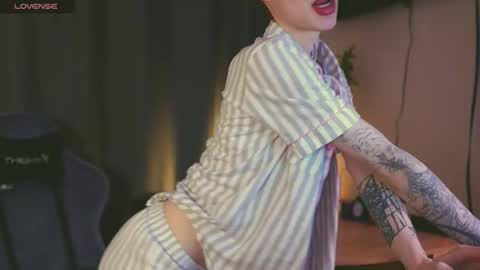 Snapshot of polusladkoye chatting on February 2025 05:27:01 AM Megan.online  online show from February 2025 05:27:01 AM