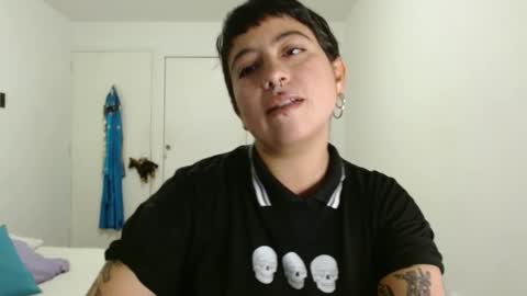 Snapshot of poly_mer chatting on October 2025 01:44:02 AM Poly online show from October 2025 01:44:02 AM