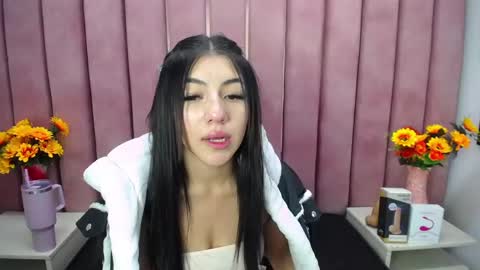 poly sasha  online show from March 2025 09:14:02 AM