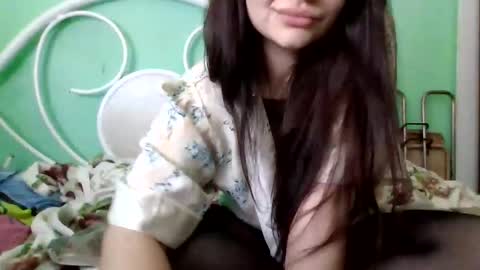 Snapshot of polykrovka88 chatting on May 2026 08:11:01 AM polykrovka88 online show from May 2026 08:11:01 AM