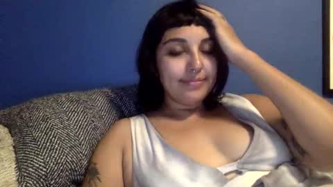 polymamii online show from February 2026 02:20:02 AM