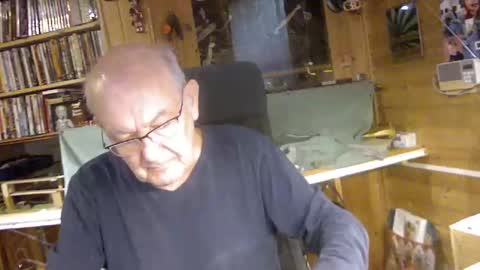 Snapshot of pomme1949 chatting on January 2025 10:47:01 AM pomme1949 online show from January 2025 10:47:01 AM