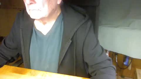 Snapshot of pomme1949 chatting on February 2025 09:25:02 AM pomme1949 online show from February 2025 09:25:02 AM