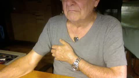 Snapshot of pomme1949 chatting on February 2025 04:21:01 PM pomme1949 online show from February 2025 04:21:01 PM