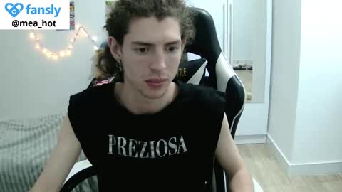 aleks ness online show from October 2025 06:05:01 PM