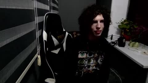 aleks ness online show from November 2025 12:27:01 PM