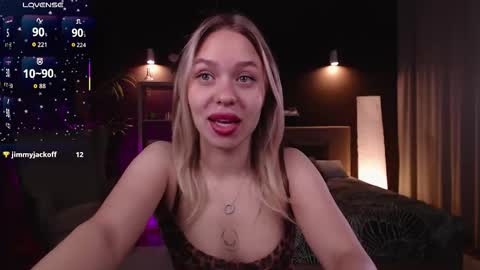 Eva online show from September 2025 01:06:02 AM