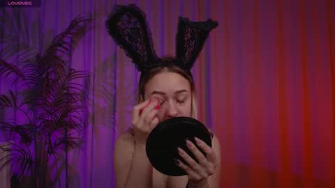 Eva online show from October 2025 01:14:01 AM