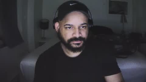 popfizzt online show from October 2025 04:18:02 AM