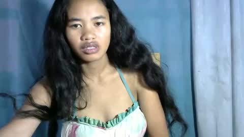 Snapshot of poppy_kelley chatting on May 2026 03:59:02 AM Lilly online show from May 2026 03:59:02 AM