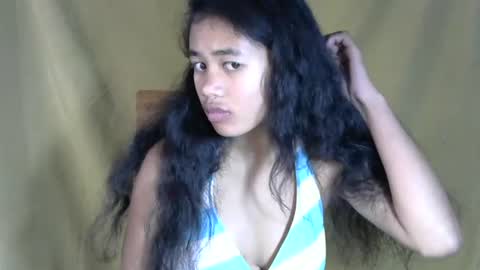 Snapshot of poppy_kelley chatting on July 2026 12:48:02 PM Lilly online show from July 2026 12:48:02 PM