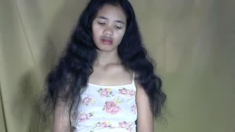 Snapshot of poppy_kelley chatting on July 2026 05:05:01 AM Lilly online show from July 2026 05:05:01 AM