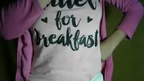 Snapshot of poppy_kelley chatting on August 2026 04:56:02 AM Lilly online show from August 2026 04:56:02 AM