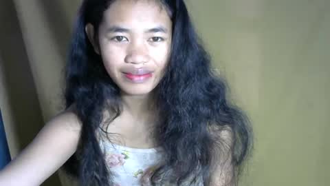 Snapshot of poppy_kelley chatting on August 2026 04:59:02 AM Lilly online show from August 2026 04:59:02 AM
