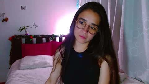 porcelainlux online show from December 2024 04:24:01 AM