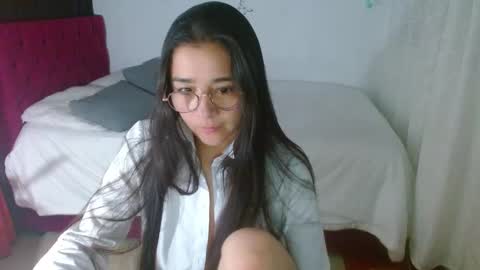 porcelainlux online show from February 2025 03:25:02 AM