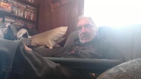 Snapshot of porkingit400 chatting on February 2025 08:15:02 PM porkingit400 online show from February 2025 08:15:02 PM