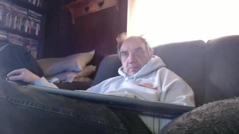 Snapshot of porkingit400 chatting on February 2025 02:37:02 PM porkingit400 online show from February 2025 02:37:02 PM