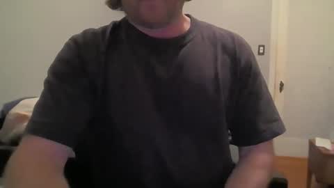 Snapshot of pornaddicted8 chatting on December 2025 03:02:01 AM i heart porn online show from December 2025 03:02:01 AM