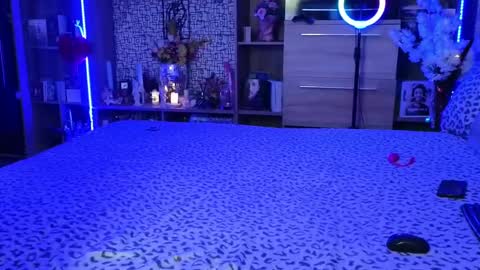 Snapshot of pornbubblebutt chatting on February 2025 06:03:01 PM pornbubblebutt online show from February 2025 06:03:01 PM