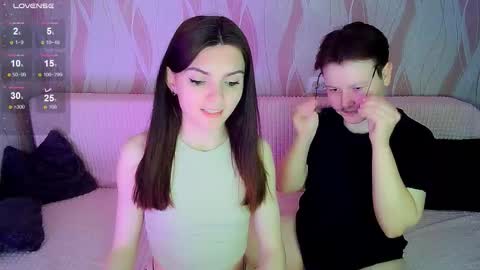 Ana and Tati online show from September 2025 10:24:02 PM