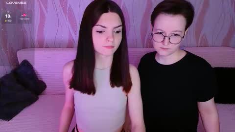 Ana and Tati online show from December 2025 10:29:01 PM