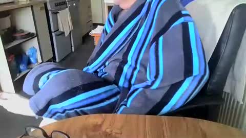 poshman65 online show from April 2026 11:17:01 AM