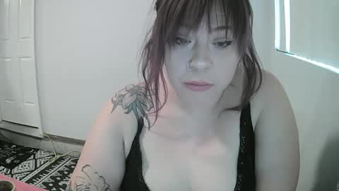 Snapshot of posionedxpeach chatting on November 2025 09:04:01 PM posionedxpeach online show from November 2025 09:04:01 PM