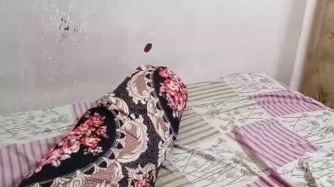 poulomi online show from November 2025 05:34:01 AM